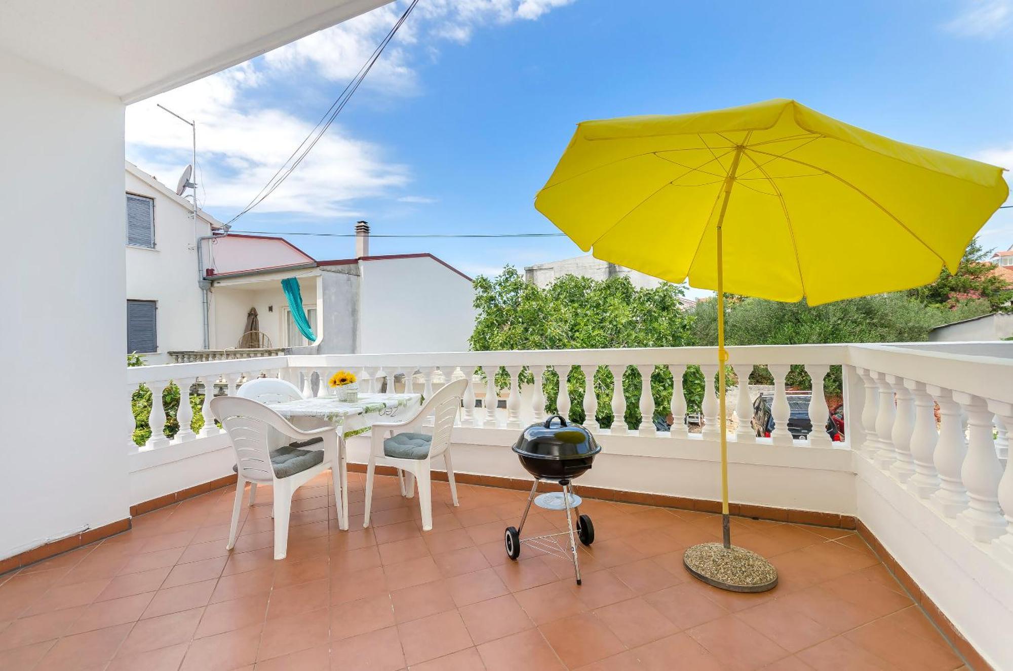 Apartment And Rooms Artina Vodice Exterior photo